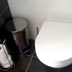 Nina Vilă *
