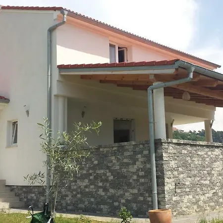 Villa Nina Rab Town